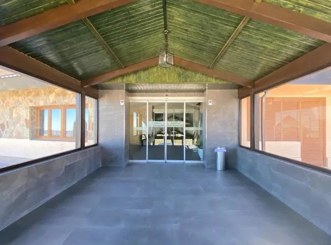 San Bernardo Zona Alta With Free Garage Parking And Free Wifi * Sierra Nevada